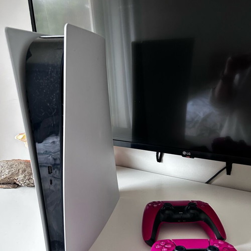 PlayStation 5 Digital Edition σαν καινούργιο με 2 χειριστήρια και πλήρη συσκευασία