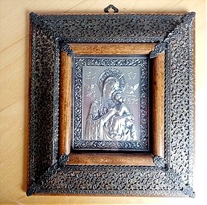 Εικόνα της Παναγίας, ξύλο και σκαλιστό μέταλλο.