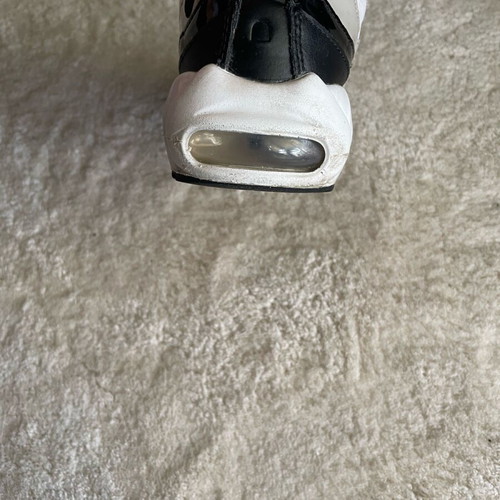 Nike Air Max 95 sneakers size 42 like new, black and white