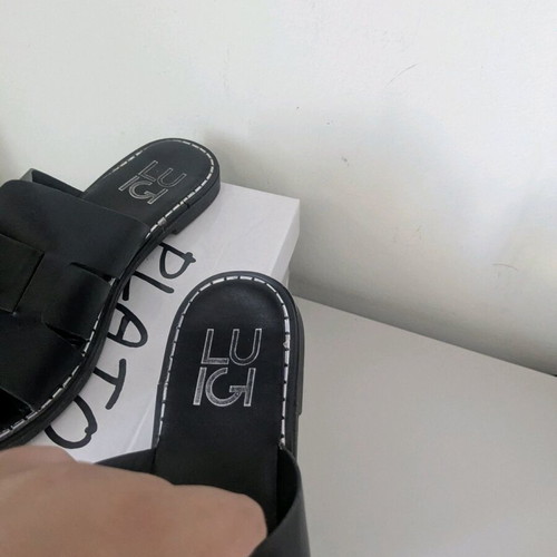 Luigi black wide slippers size 37 new