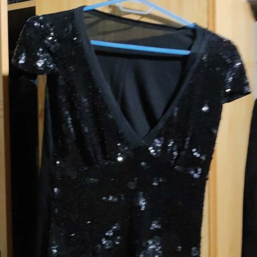 Black blouse with sequins size M like new