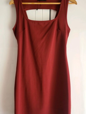 Anel dress red burgundy mini fitted new, size Large