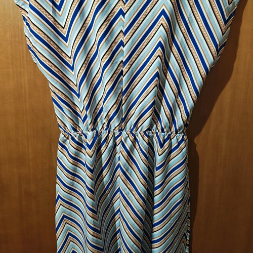 Printed dress like new, multicolor turquoise, size M
