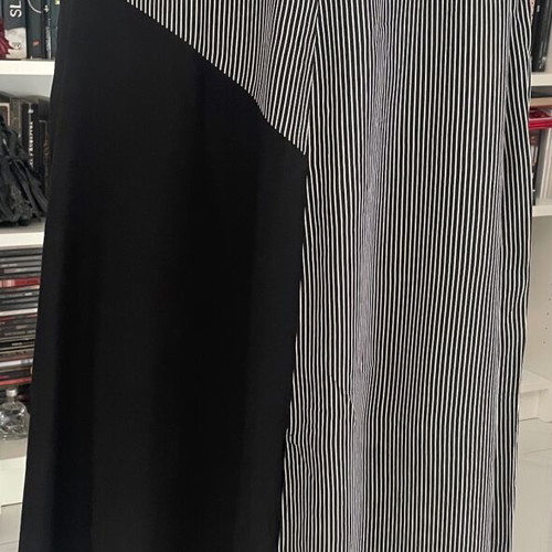 ALE Women's Asymmetric Skirt size L like new, black and white