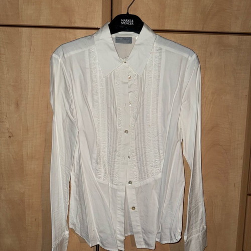 Laura Clement White Shirt Size M like new