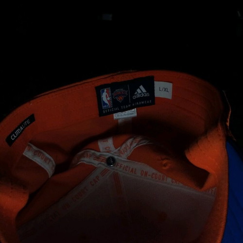 Knicks hat Adidas new, size L/XL