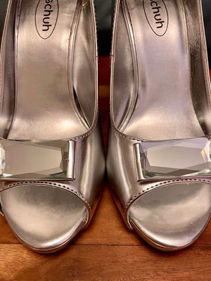 Schuh London bridal evening peep toe shoes new, size 39, 10cm heel