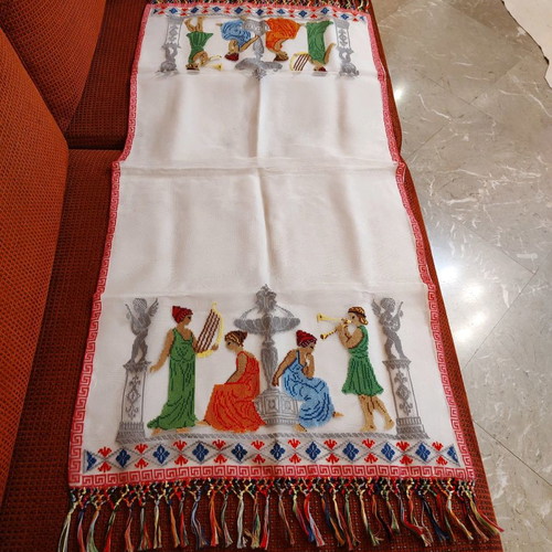 Greek tchevres in tulle, rare silk 1949