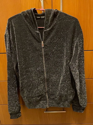 Oysho cardigan size medium like new, black with glitter fabric