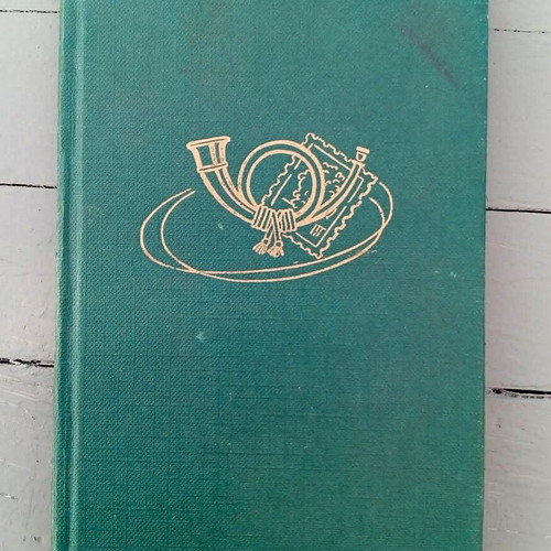 Vintage stamp album used, dimensions 17 x 11 cm