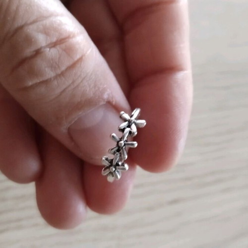 Zinc alloy ring new, size 5 for pinky finger
