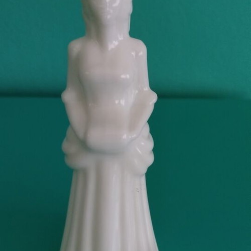 Avon Victorian Lady opaline bottle like new