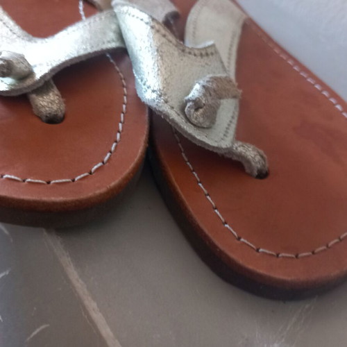 Classic women's sandals new, sizes 32, 34, 35, 36, leather
