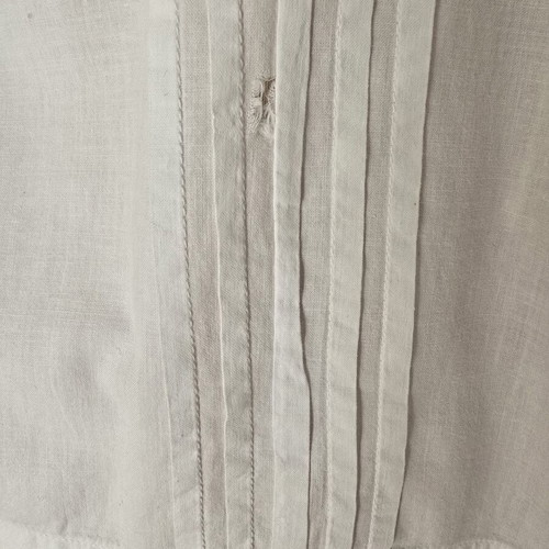 Vintage white Edwardian style shirt size S used