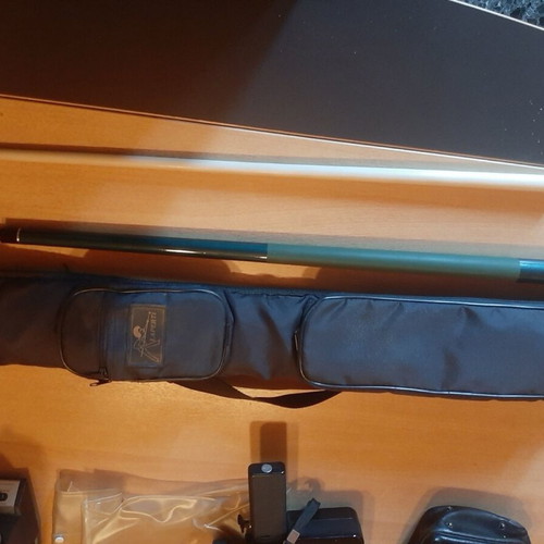 Billiard Tips used with carrying case and wooden wall mount