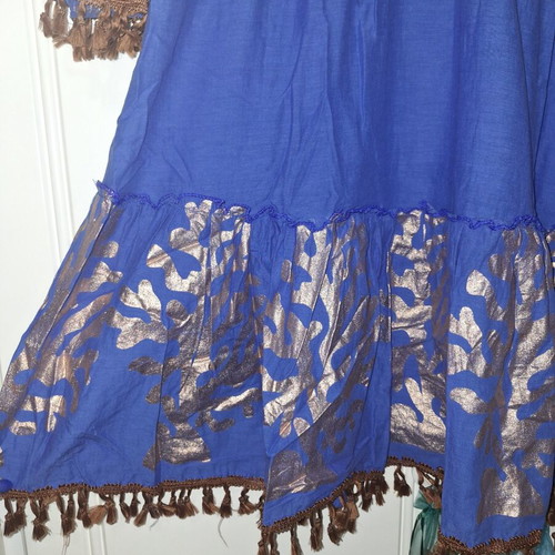Blue dress with brown tassels like new, cotton, bronze prints