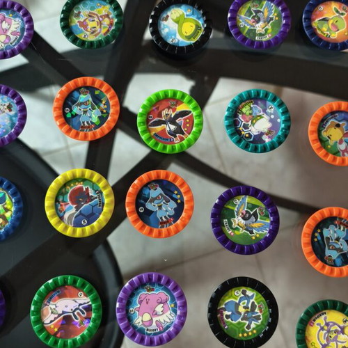Pokemon lot of caps like new