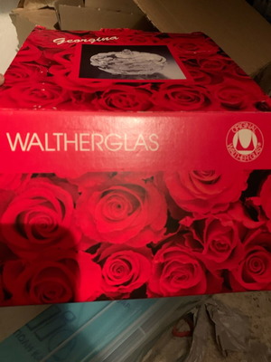 Waltherglas Georgina κρυστάλλινη μπονμπονιέρα καινούργια με καπάκι