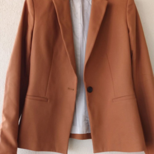 Zara women's short tailored blazer, tan color, size L