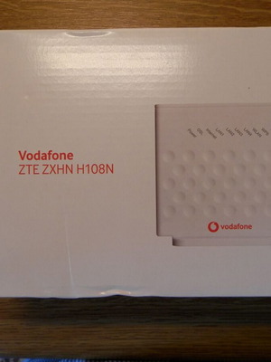 Router ADSL2+ Wireless ZTE ZXHN H108N like new