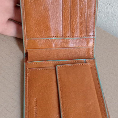 Wallet like new