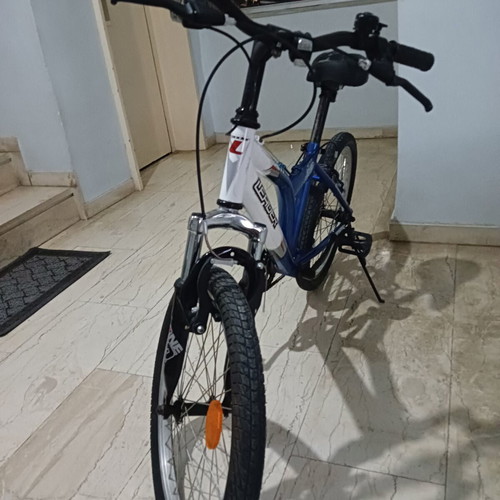 Leader Jett 2.0 20" Bicycle like new, blue, V-Brakes