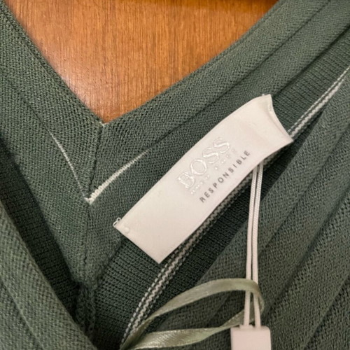 Hugo Boss dress new knitted mint with white ribs