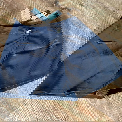 Γυναικεία φούστα - σορτς medium