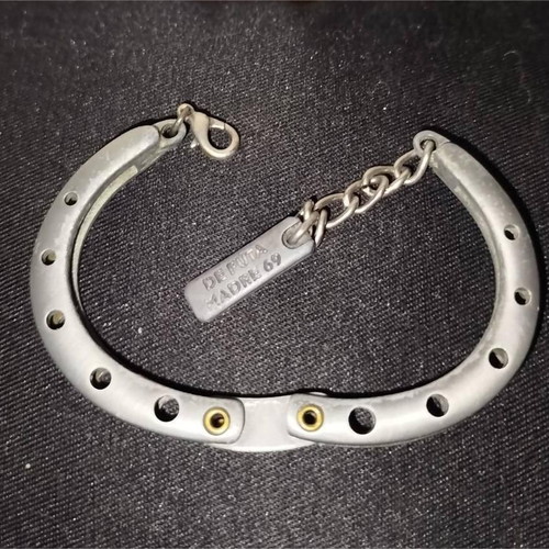 Handcuff bracelet stainless steel like new unisex