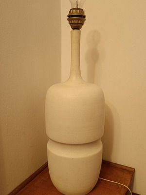 Lamp modern Scandinavian design matte ceramic like new