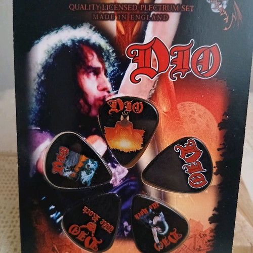 Dio backpatch signature patch pin and pens set like new