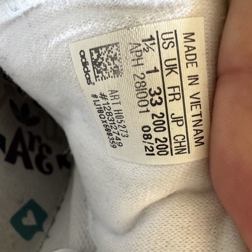 Adidas Stan Smith kids shoes size 33 used, white and green
