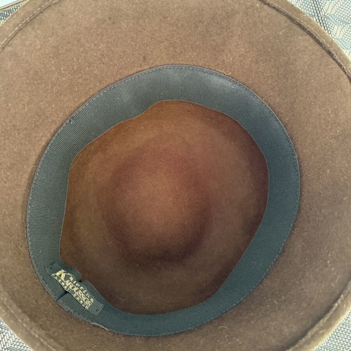 Vintage hat Katerina Karoussos elegant, like new, brown