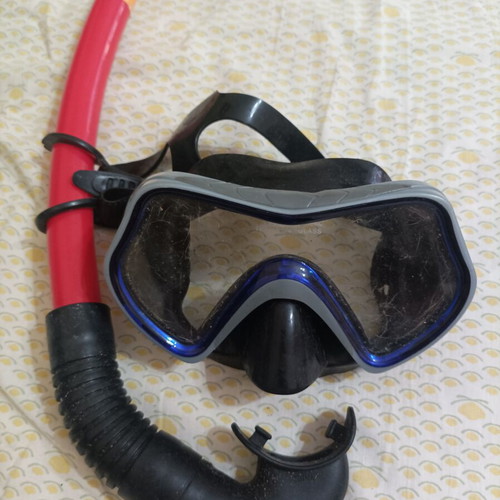 Children's snorkeling mask used, no snorkel