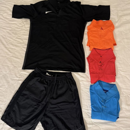 Nike referee clothing set, medium and large sizes