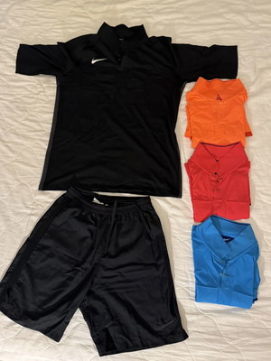 Nike referee clothing set, medium and large sizes