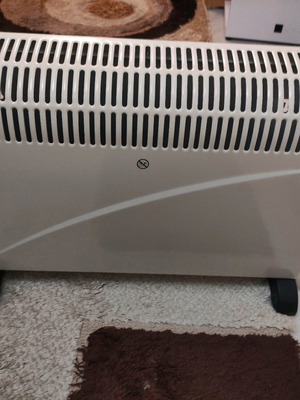 Carrefour Home HCH20Z-13 2000W space heater used