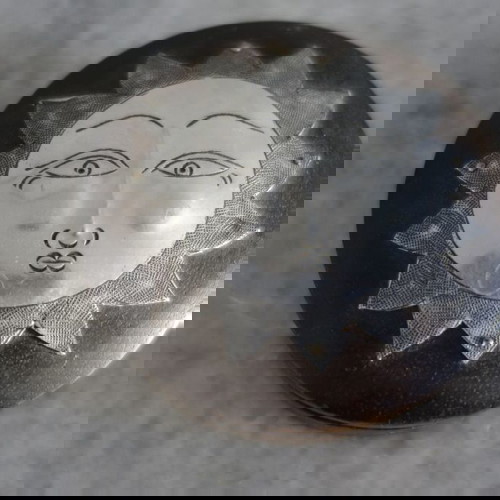 ΞΥΛΙΝΟ ΣΤΡΟΓΓΥΛΟ ΚΟΥΤΙ ΜΕ ΗΛΙΟ