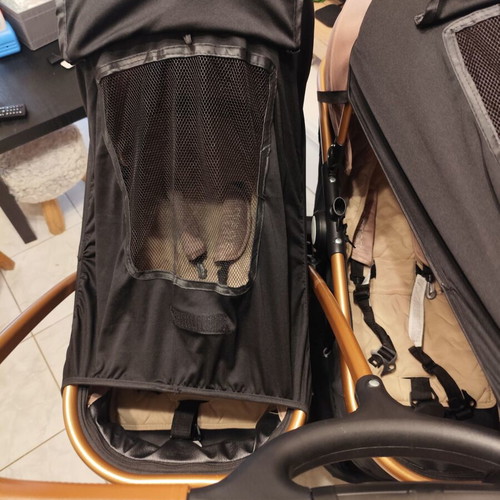 Chipollino Duo Smart twin stroller with car seats and accessories