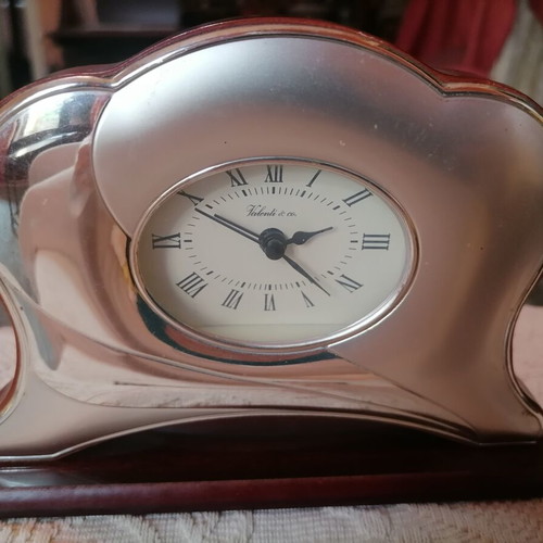 Valenti Silver Table Clock New Analog
