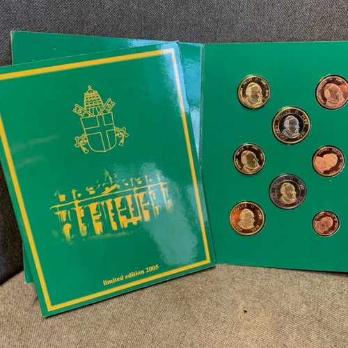 Vatican 2005 Essai Limited Edition Coin Set New