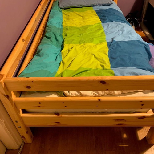 Flexa children's bed like new medium height with Media Strom mattress