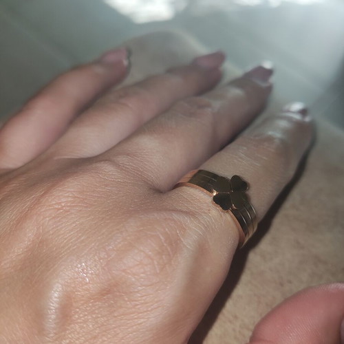 Ring with Four-Leaf Clover Design New, Pink Gold Tone
