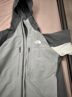 The North Face Trishul men's cargo pants and jacket set like new, size L, gray