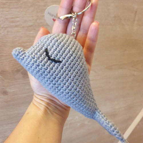 Sleepy Whale Knitted Charm Keychain new, gray