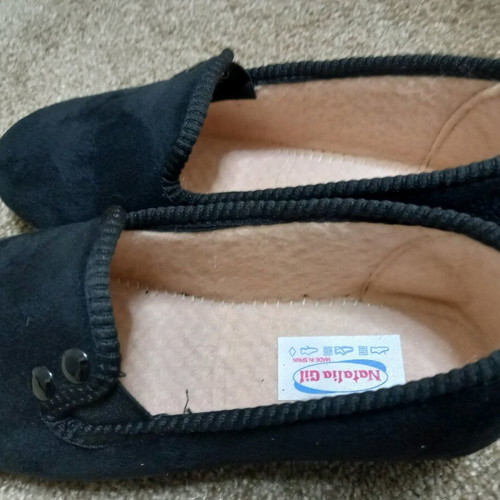Natalia Gil winter closed slippers size 36 black new