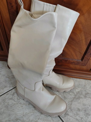 Boots size 40 white-ecru like new