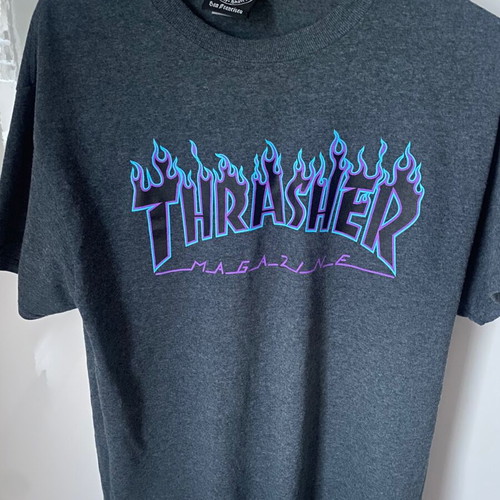 Thrasher T-shirt medium size like new, gray