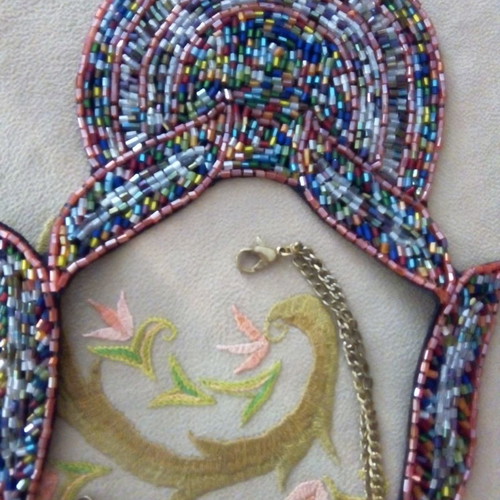 Necklace with colorful embroidered beads like new, choker with gold chain