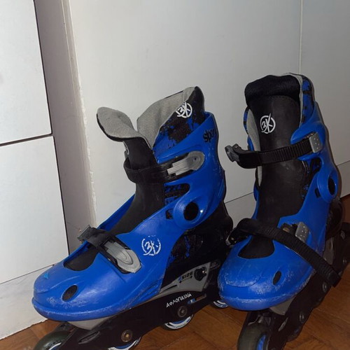 Roller skates size 38 like new, children
